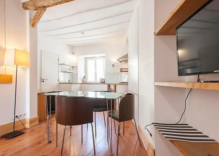 Comfortable Cozy - Center, Practical Lejlighed *