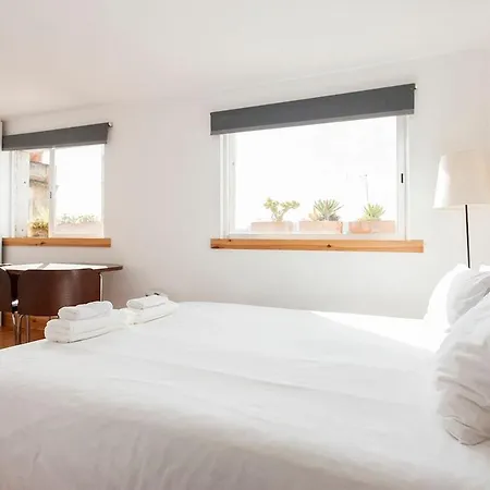 Comfortable Cozy - Center, Practical