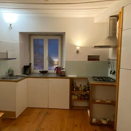 Comfortable Cozy - Center, Practical